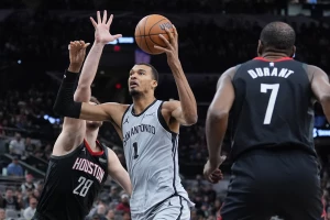 Vembi je šerif Teksasa!